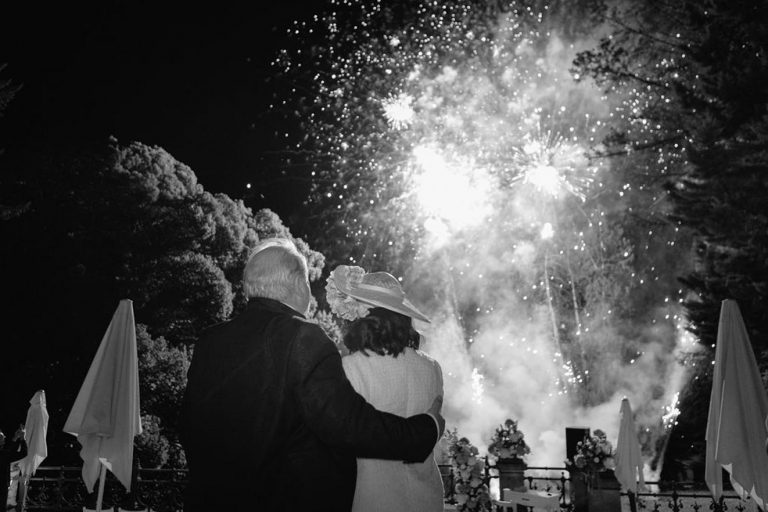 Feuerwerk in der Stella Rheni bei einer Hochzeit in Bonn